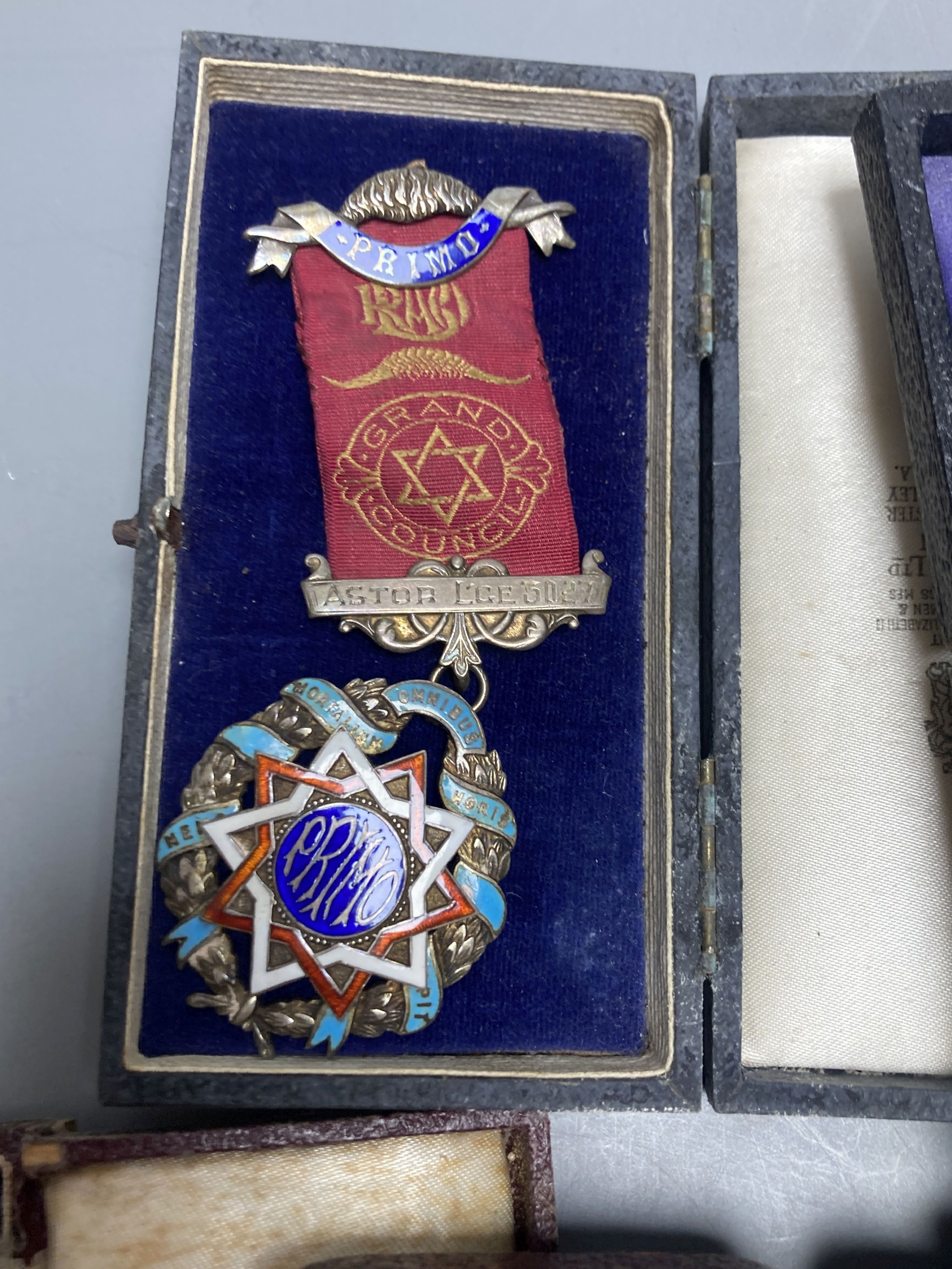 Five assorted early to mid 20th century including silver gilt and enamel masonic jewels & a 1935 Silver Jubilee Medal